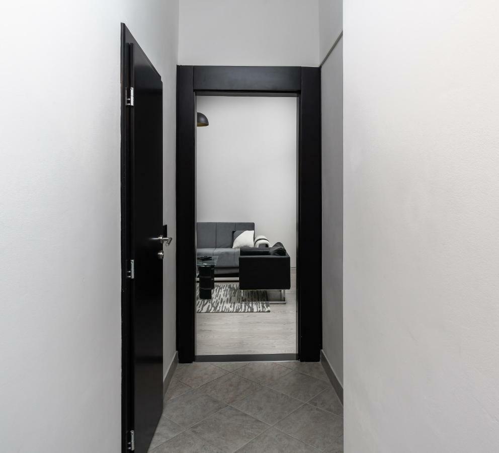 Apartman Ambasador 자그레브 외부 사진